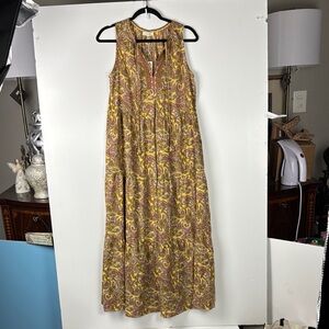 Maxi Dress Paisley Size Medium Yellow Mustard Sleeveless Tiered Max Studio NWT